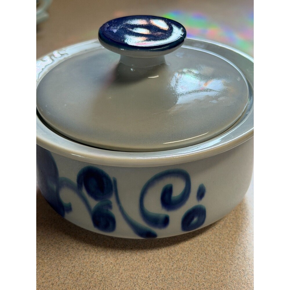 Vintage Israel Hand Painted Blue White Lidded Trinket Dish Pottery 585